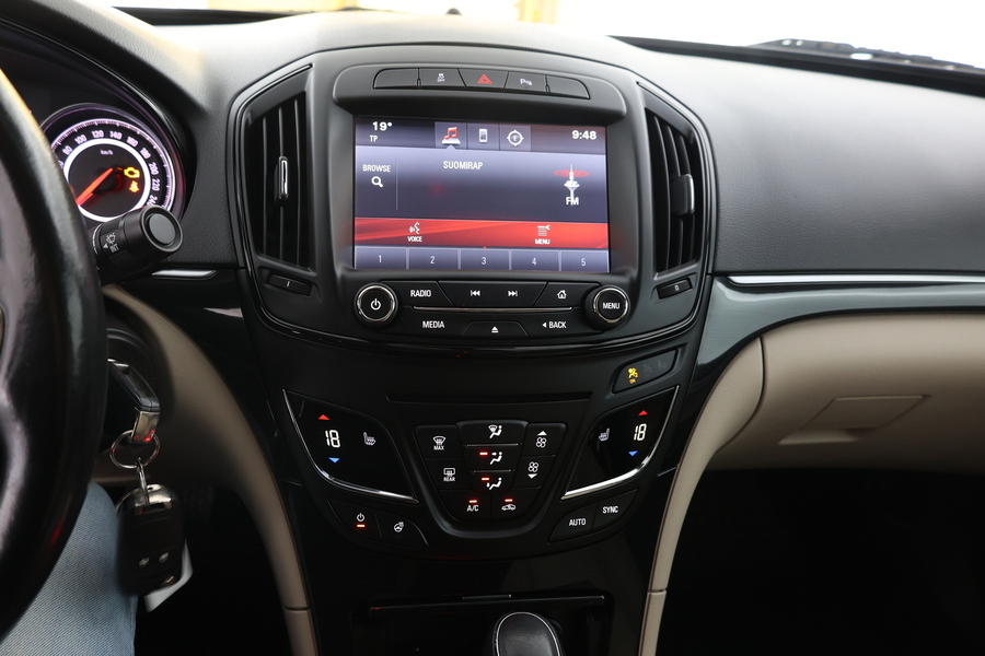 Opel Insignia vaihtoauto