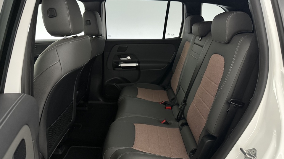 Mercedes-Benz EQB vaihtoauto