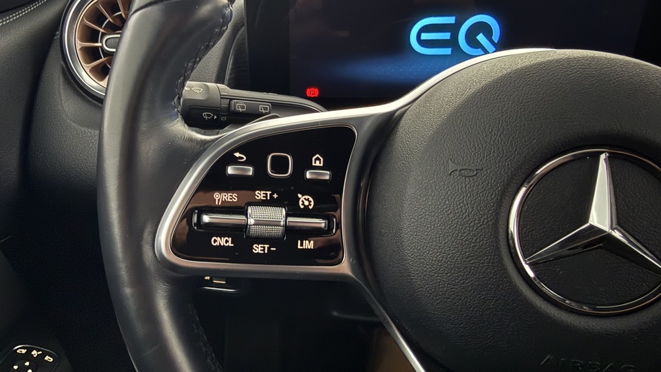 Mercedes-Benz EQB vaihtoauto