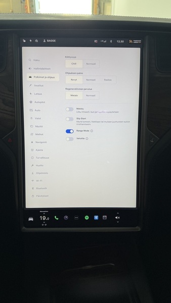 Tesla Model X vaihtoauto