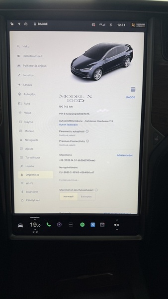 Tesla Model X vaihtoauto