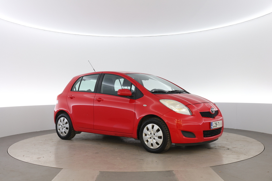 Toyota Yaris vaihtoauto