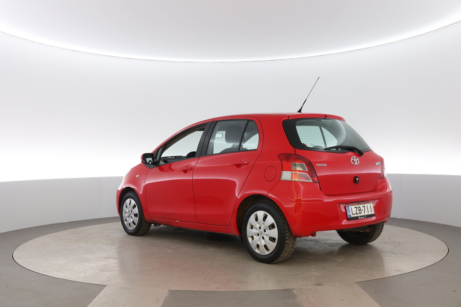 Toyota Yaris vaihtoauto