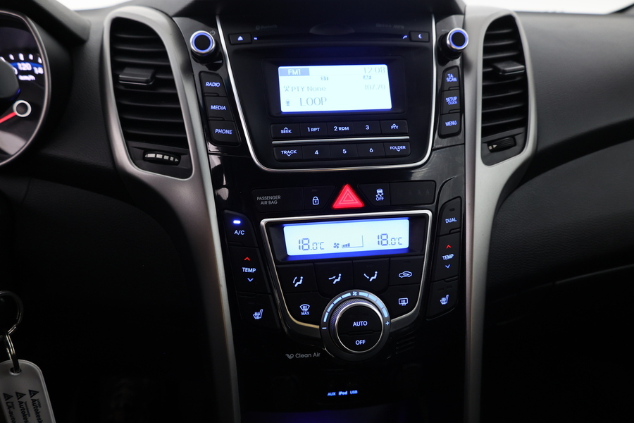 Hyundai i30 5d vaihtoauto