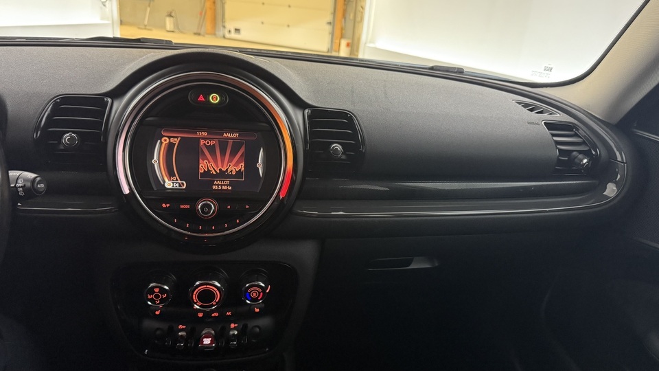 Mini Clubman vaihtoauto