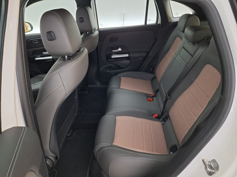 Mercedes-Benz EQA vaihtoauto