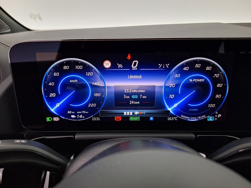 Mercedes-Benz EQA vaihtoauto