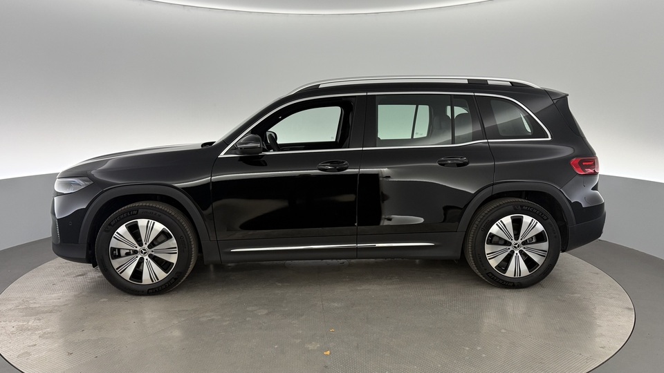 Mercedes-Benz EQB vaihtoauto