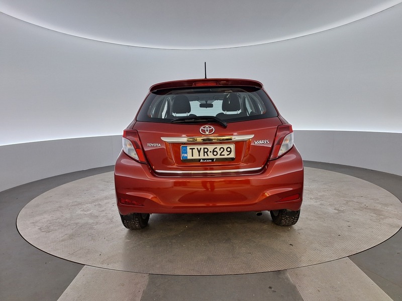 Toyota Yaris vaihtoauto