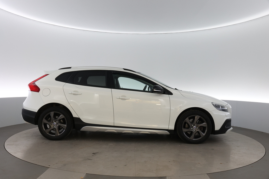 Volvo V40 Cross Country vaihtoauto