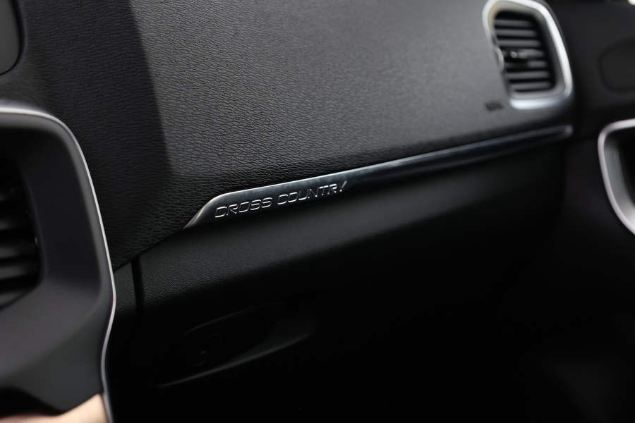 Volvo V40 Cross Country vaihtoauto