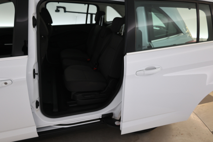 Ford Grand C-MAX vaihtoauto