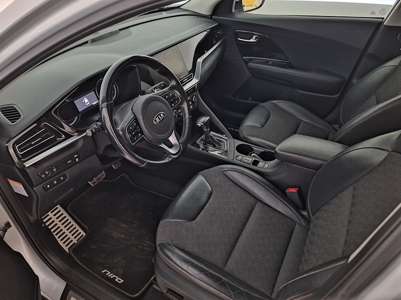 Kia Niro plug-in vaihtoauto