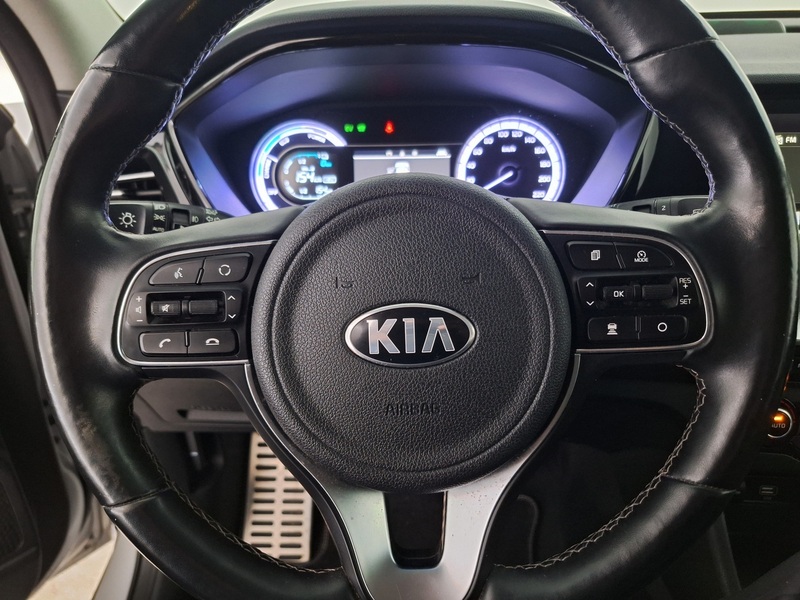 Kia Niro plug-in vaihtoauto