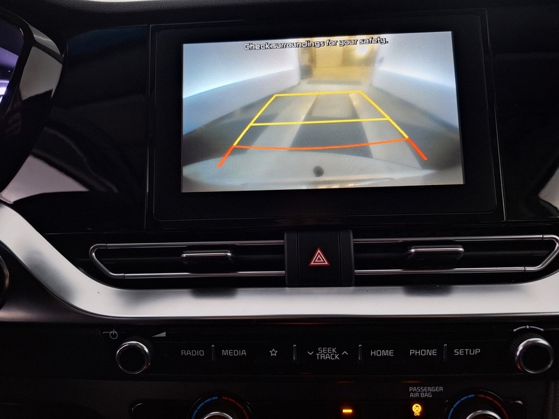 Kia Niro plug-in vaihtoauto