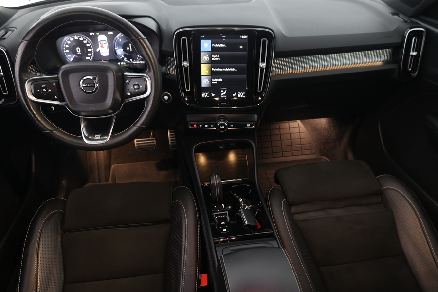 Volvo XC40 vaihtoauto