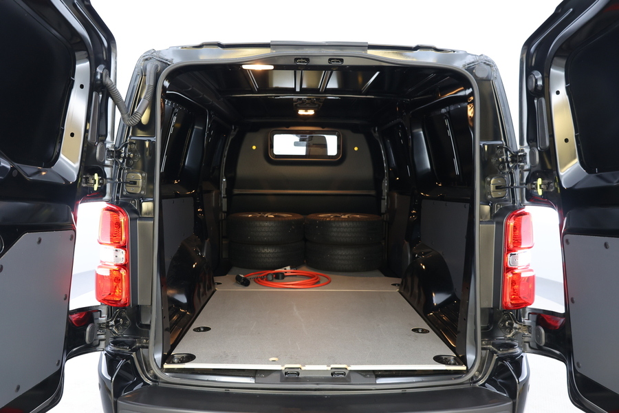 Toyota Proace EV vaihtoauto