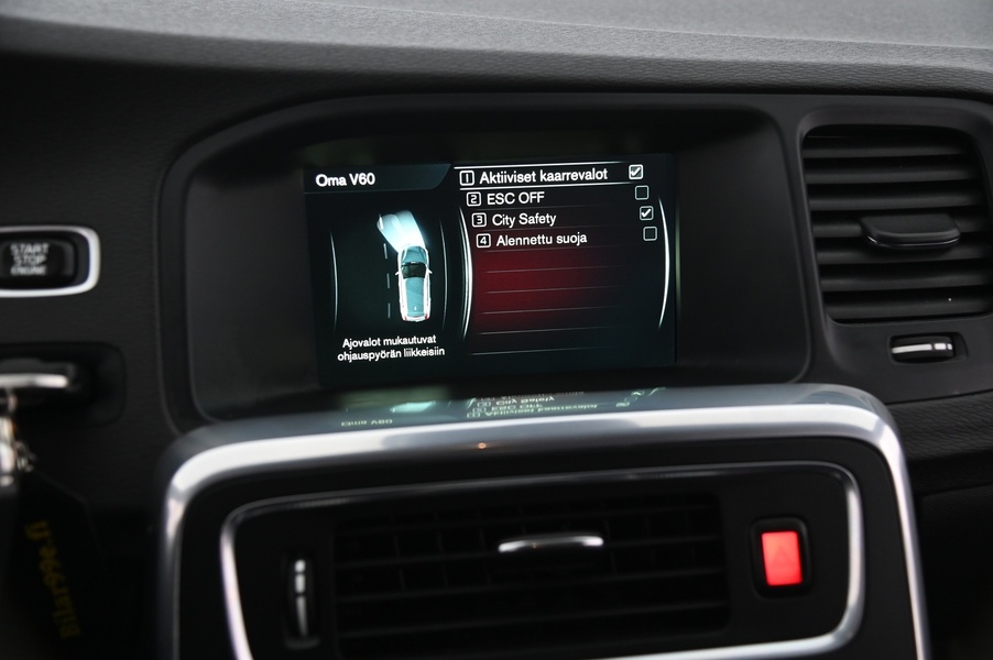 Volvo V60 vaihtoauto