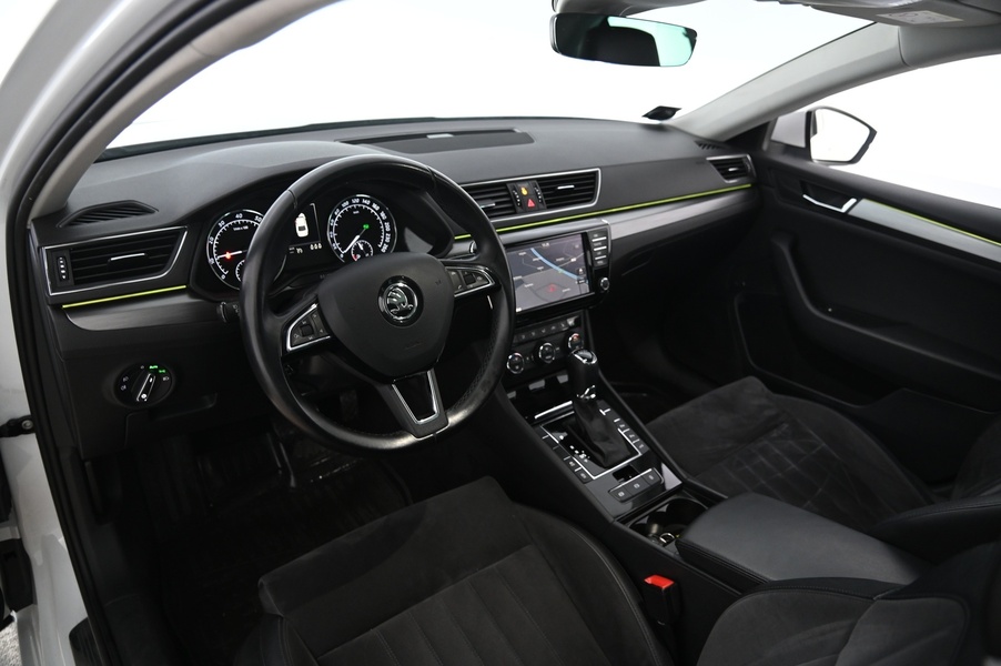 Skoda Superb vaihtoauto