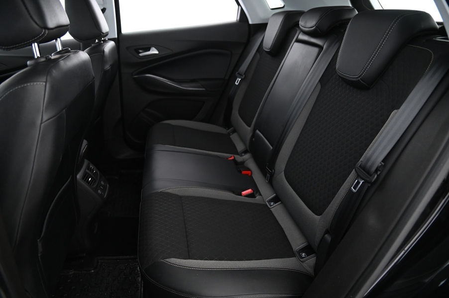 Opel Grandland X vaihtoauto