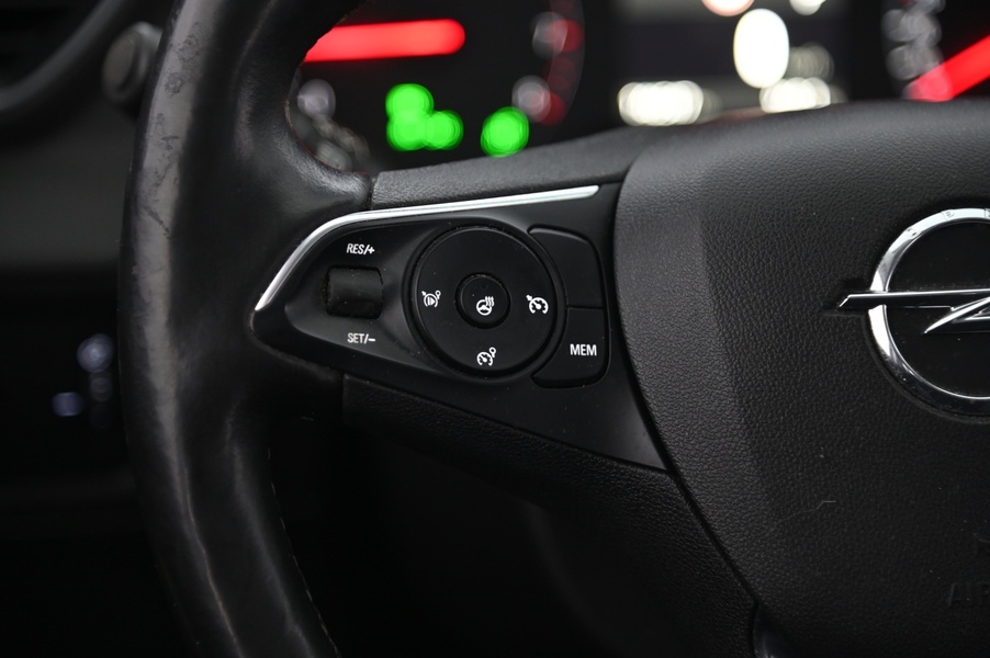 Opel Grandland X vaihtoauto