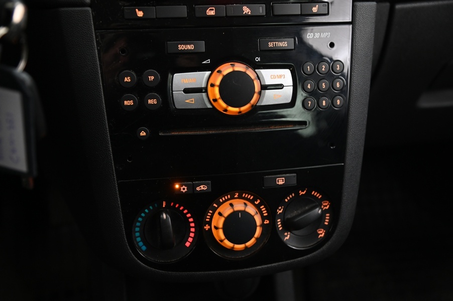 Opel Corsa vaihtoauto