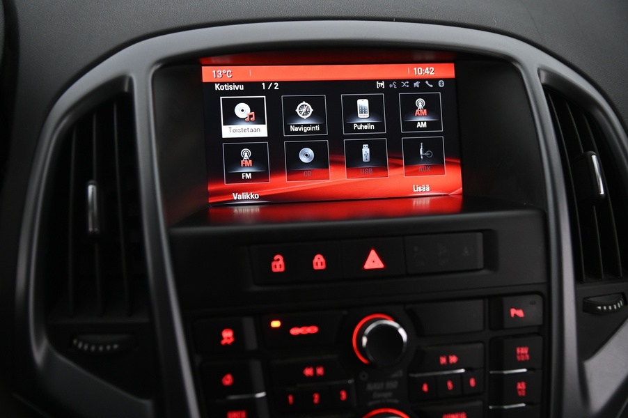 Opel Astra vaihtoauto