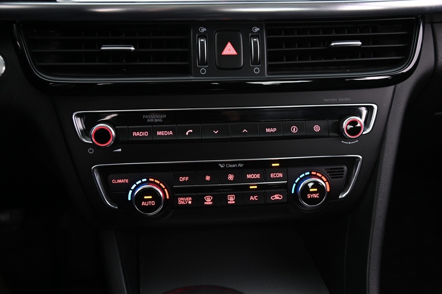 Kia Optima vaihtoauto