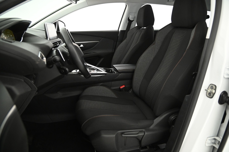 Peugeot 5008 vaihtoauto