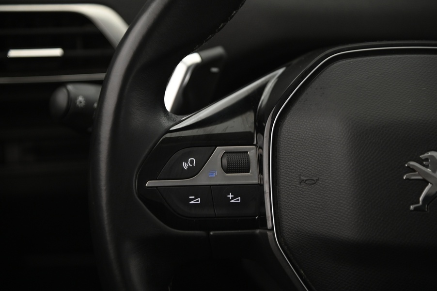 Peugeot 5008 vaihtoauto