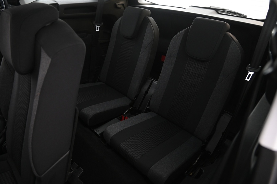 Peugeot 5008 vaihtoauto