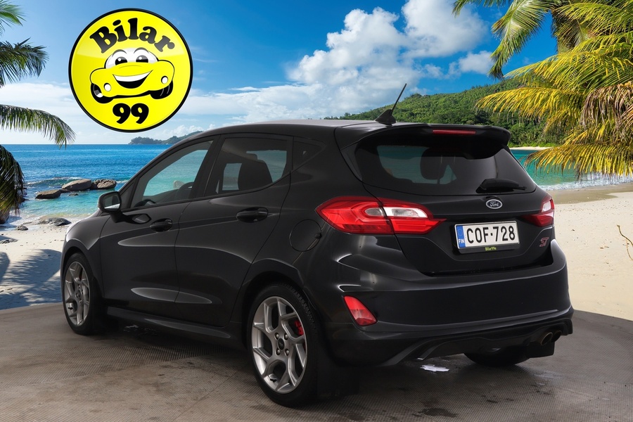 Ford Fiesta vaihtoauto