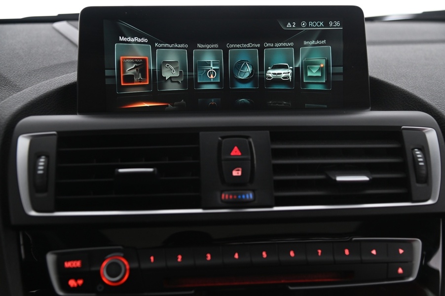 BMW M240i vaihtoauto