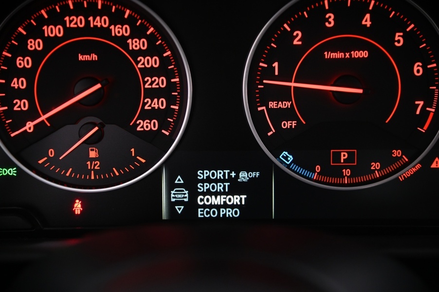 BMW M240i vaihtoauto