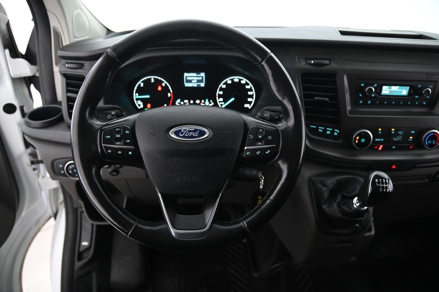 Ford Transit Custom vaihtoauto