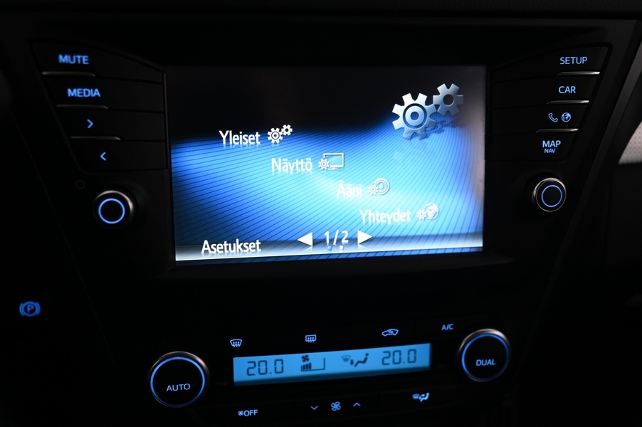 Toyota Avensis vaihtoauto