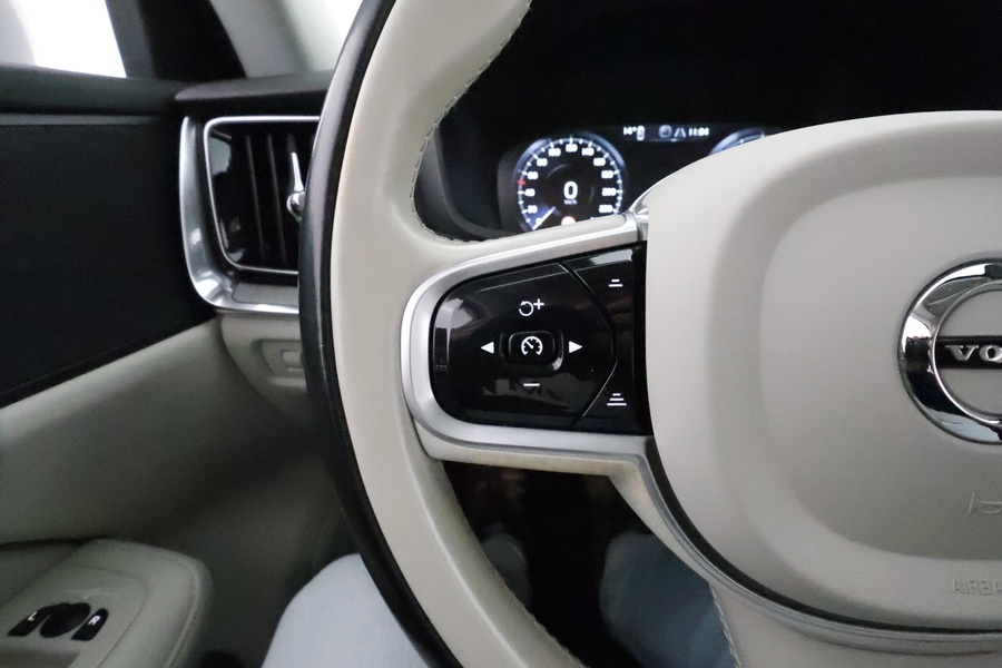 Volvo V60 Cross Country vaihtoauto