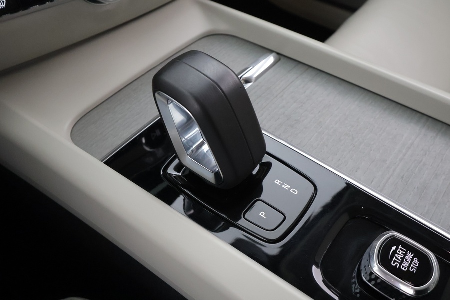 Volvo V60 Cross Country vaihtoauto