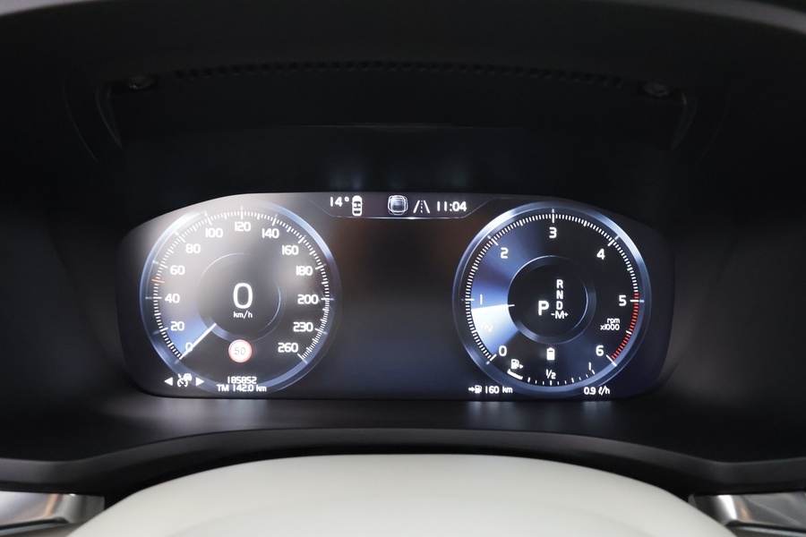 Volvo V60 Cross Country vaihtoauto