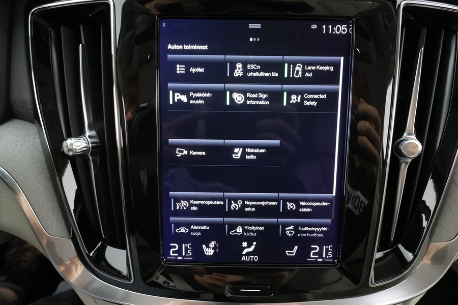 Volvo V60 Cross Country vaihtoauto