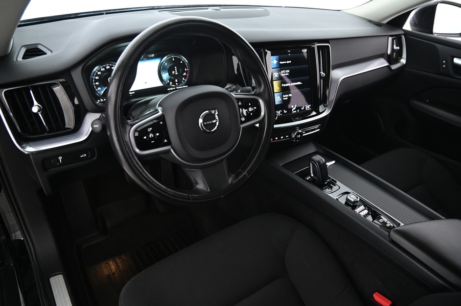 Volvo V60 Cross Country vaihtoauto