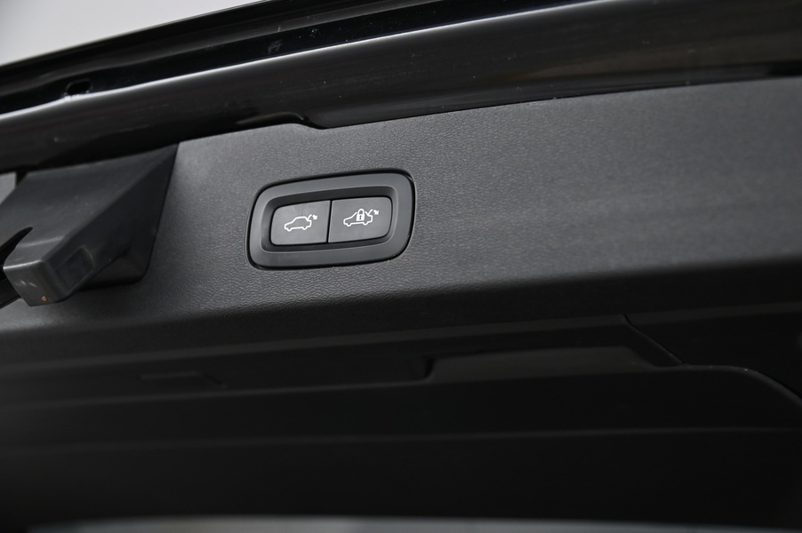 Volvo V60 Cross Country vaihtoauto