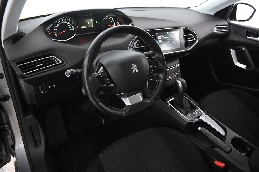 Peugeot 308 vaihtoauto