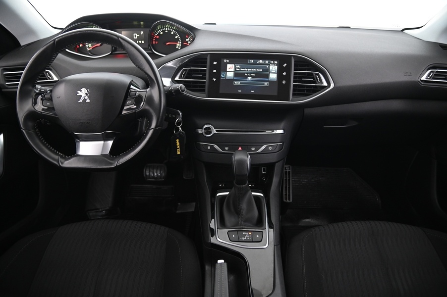 Peugeot 308 vaihtoauto