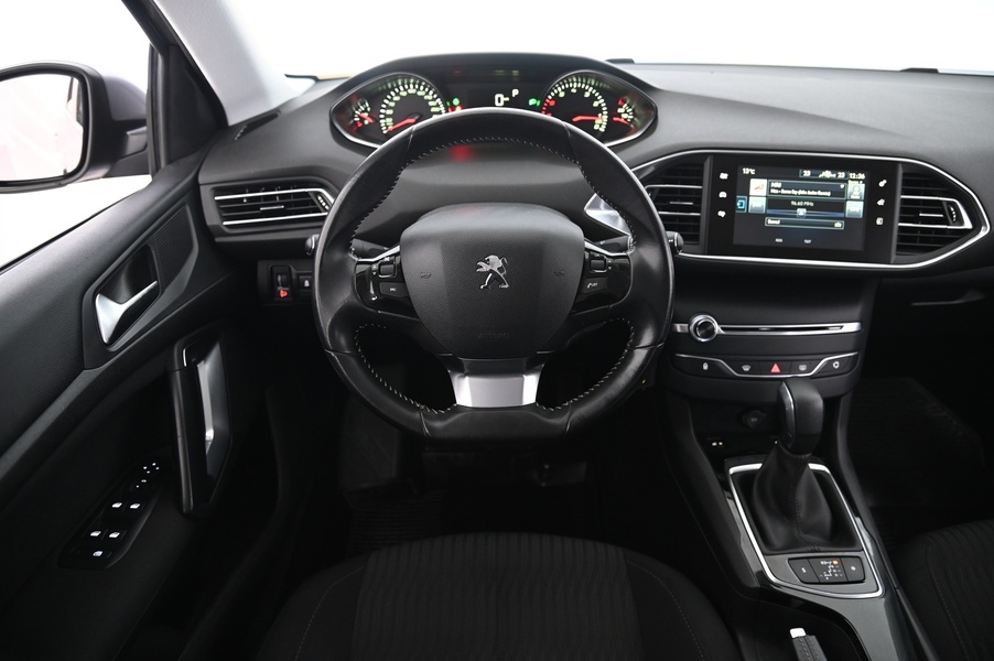 Peugeot 308 vaihtoauto