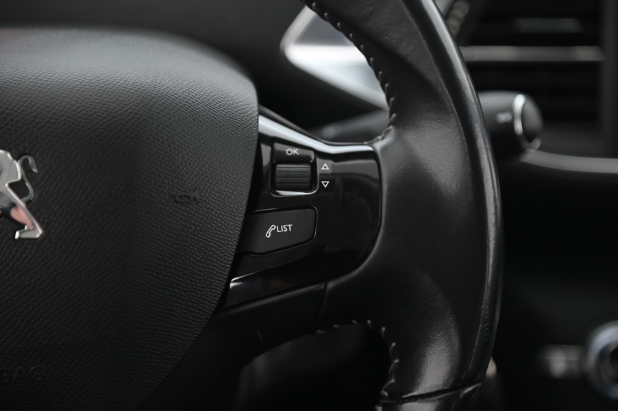 Peugeot 308 vaihtoauto