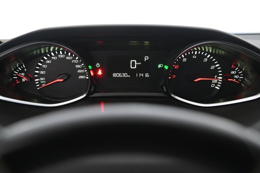 Peugeot 308 vaihtoauto