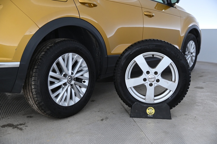 Volkswagen T-Roc vaihtoauto