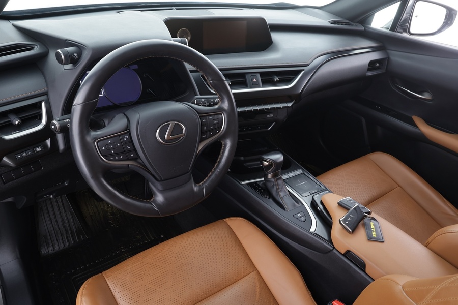 Lexus UX vaihtoauto