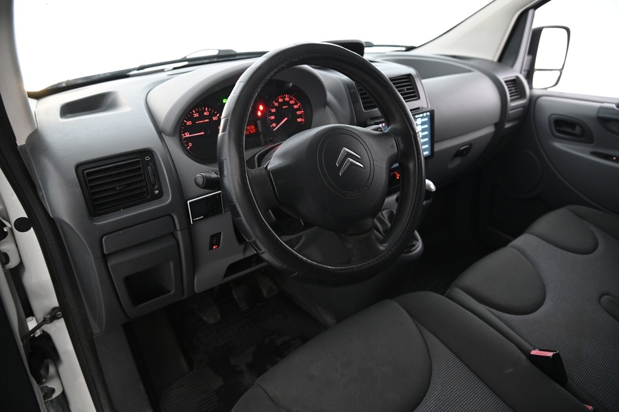 Citroën Jumpy vaihtoauto